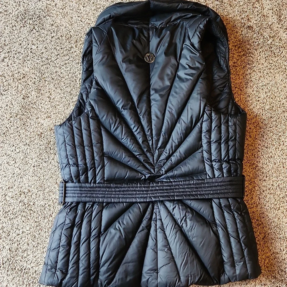 Lululemon | Rare Reversible Quilted Puffer Vest - Picture 7 of 17